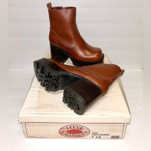 Steve Madden Boots